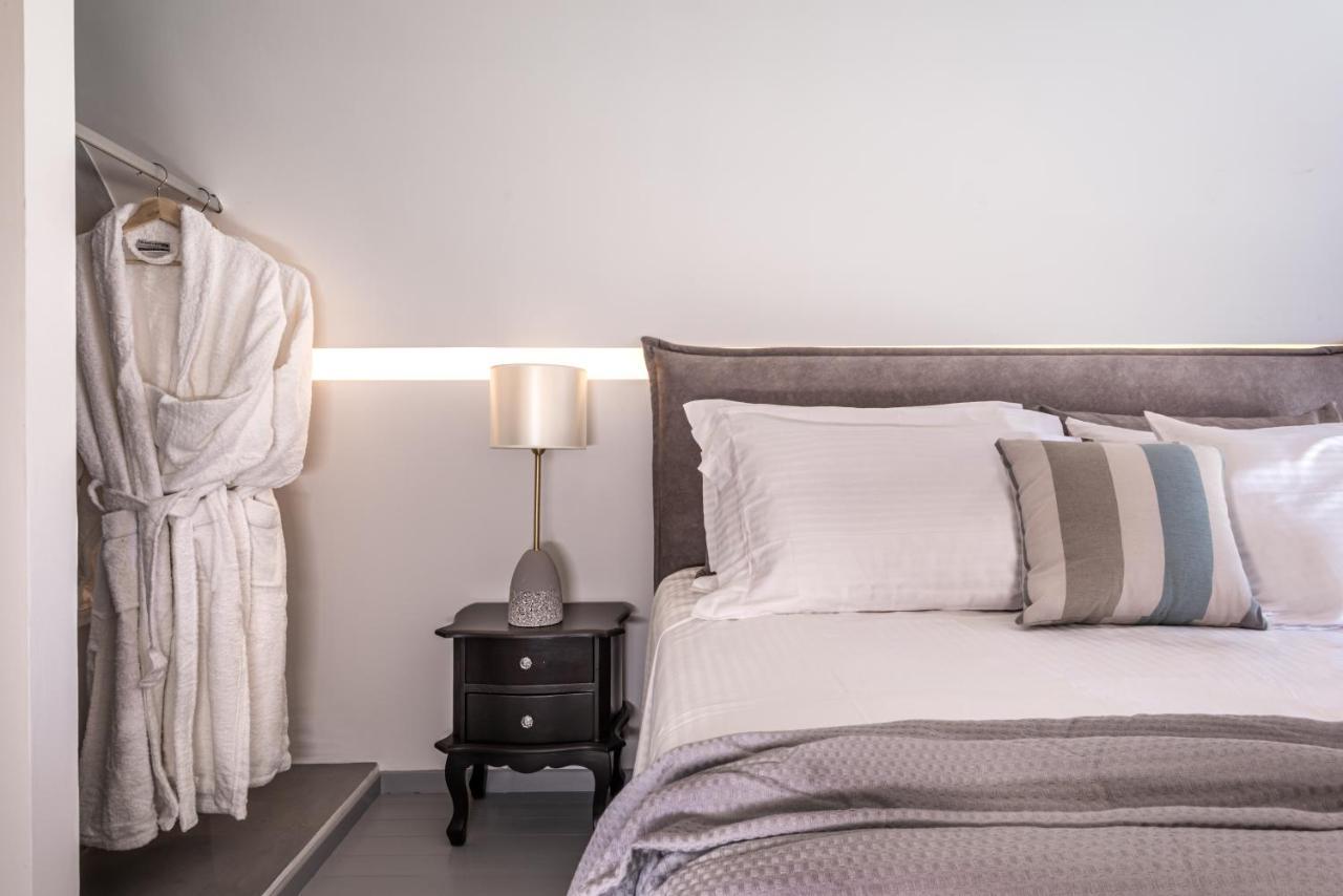 Santa Irina Luxury Sunny Lofts Hotell Perivolos  Eksteriør bilde